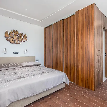 Villa Vista By Interhome