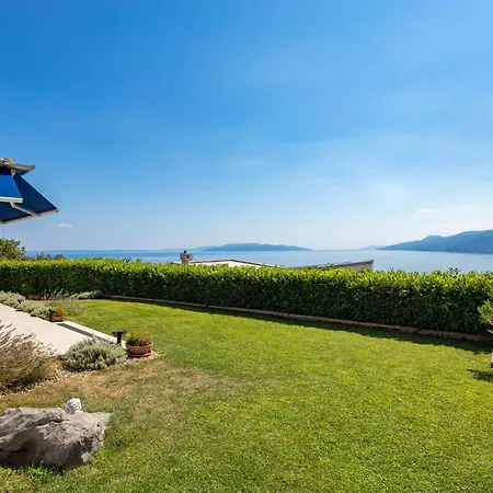 Villa Vista By Interhome