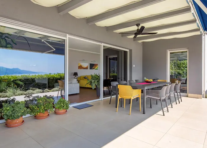 Vista By Interhome * מטולי